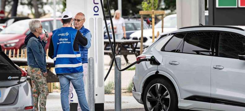 Electromobilité longue distance : 488 nouveaux points de charge !