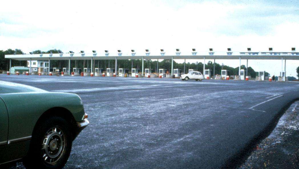 ancienne-barriere-saint-arnoult-annees-1970