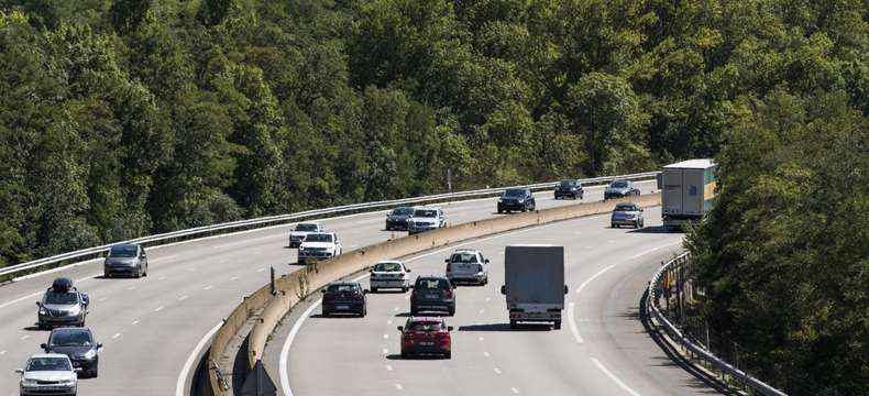 Départs en vacances de la Toussaint : VINCI Autoroutes rappelle les « règles d’or » de la conduite automnale