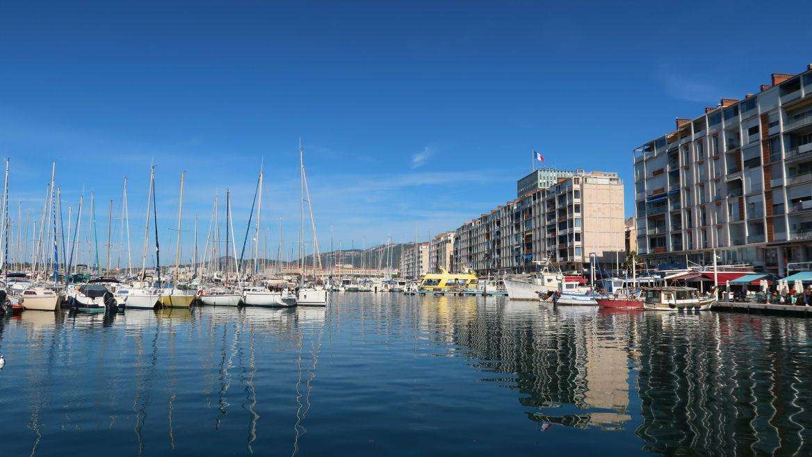 site-touristique-vinci-autoroutes-port-de-toulon