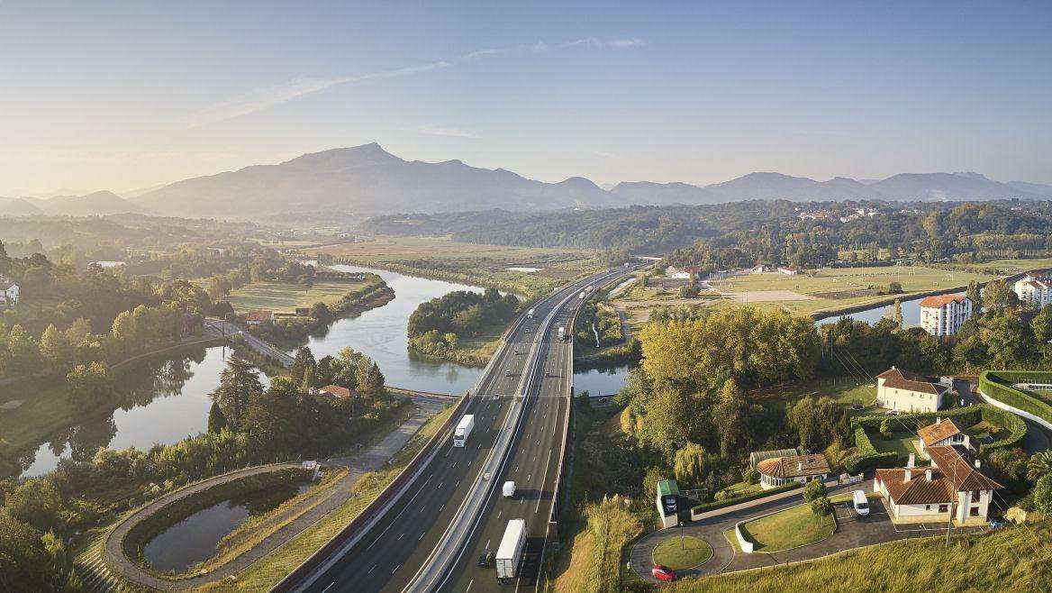 vue-drone-autoroute-a63