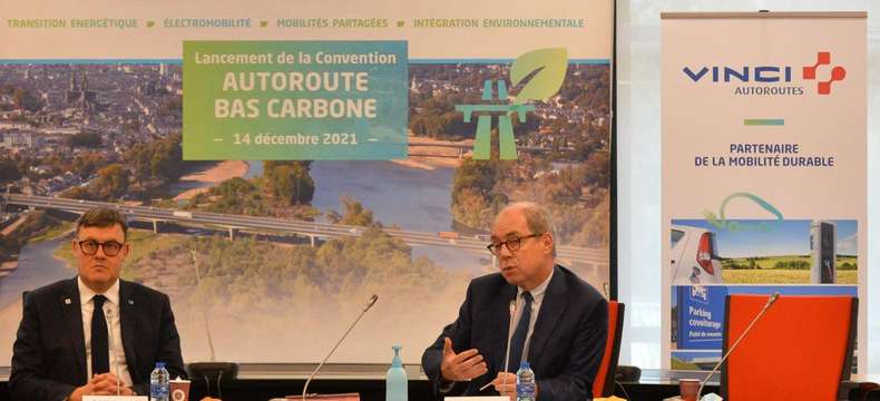 Convention Autoroute Bas Carbone à Tours : un partenariat pour décarboner l'autoroute