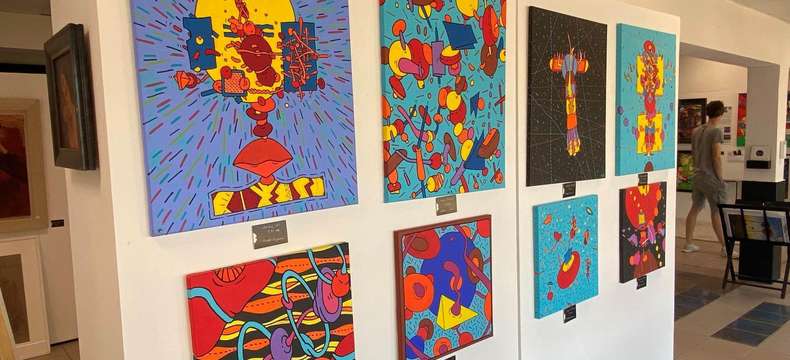 Léon’ Arts : une galerie d’art à découvrir sur l’A9 