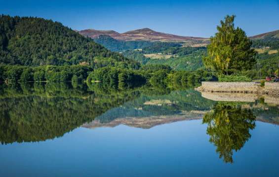 site-touristique-vinci-autoroutes-lac-chambon