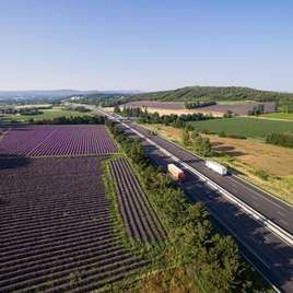 autoroute-a7-vinci-autoroutes-lavande