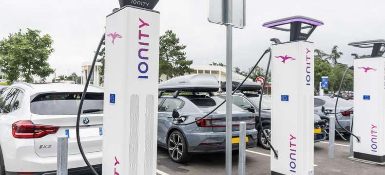 53 nouveaux points de recharge électrique pour accélérer la décarbonation des mobilités