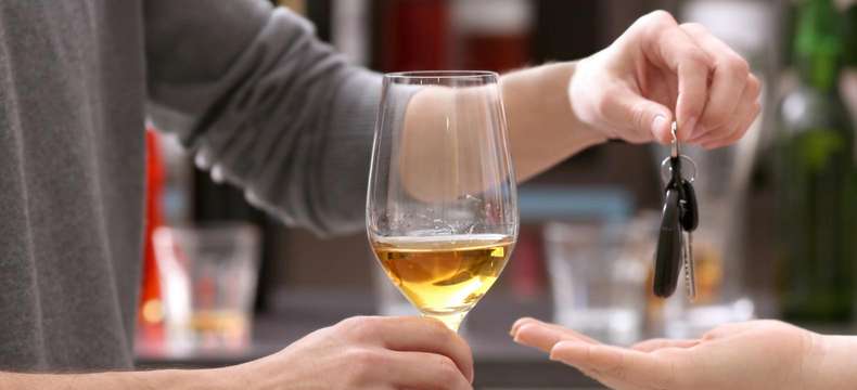 Info ou Intox ? 5 idées reçues sur la conduite et la consommation d’alcool