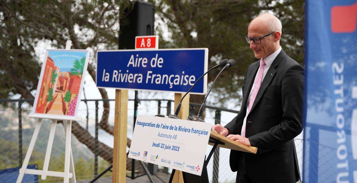 aire-riviera-francaise-autoroute-a8