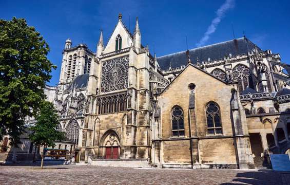 cathedrale-troyes-route-des-cathedrales-vinci-autoroutes