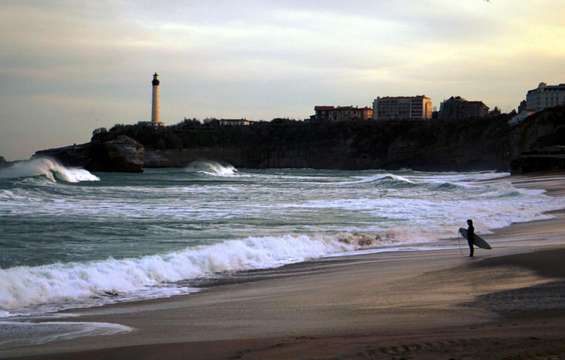 site-touristique-vinci-autoroutes-plage-miramar-biarritz