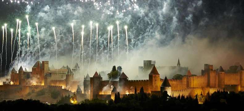 Le feu d’artifice du 14 juillet à admirer depuis une aire d’autoroute